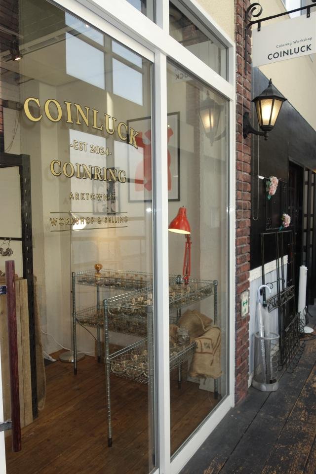 COIN LUCK　福岡店